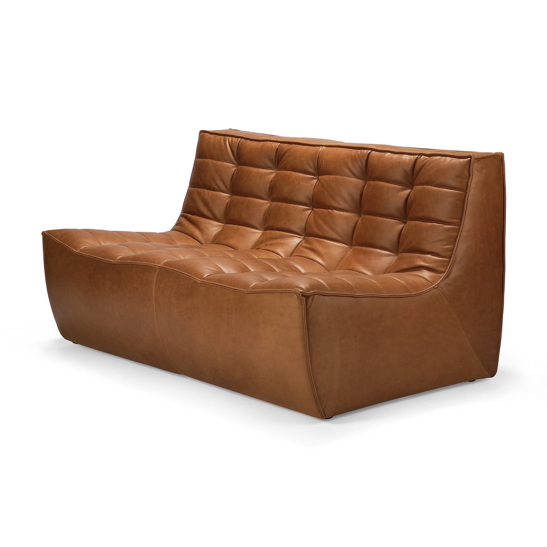 20083_N701_sofa_2_seater_old_saddle_profile_cut_web